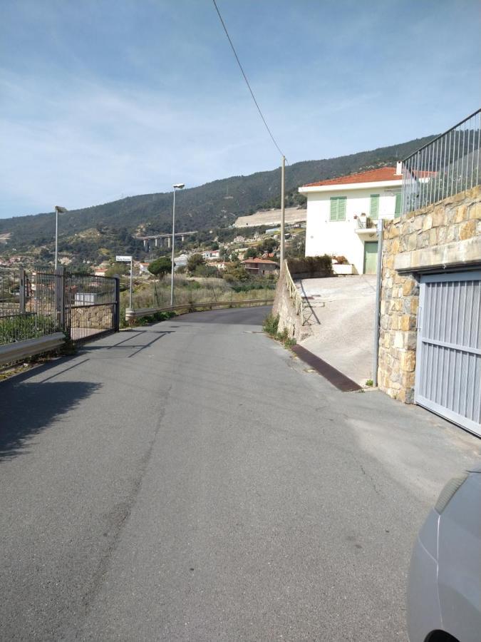 La Quiete Apartment Ospedaletti Exterior photo