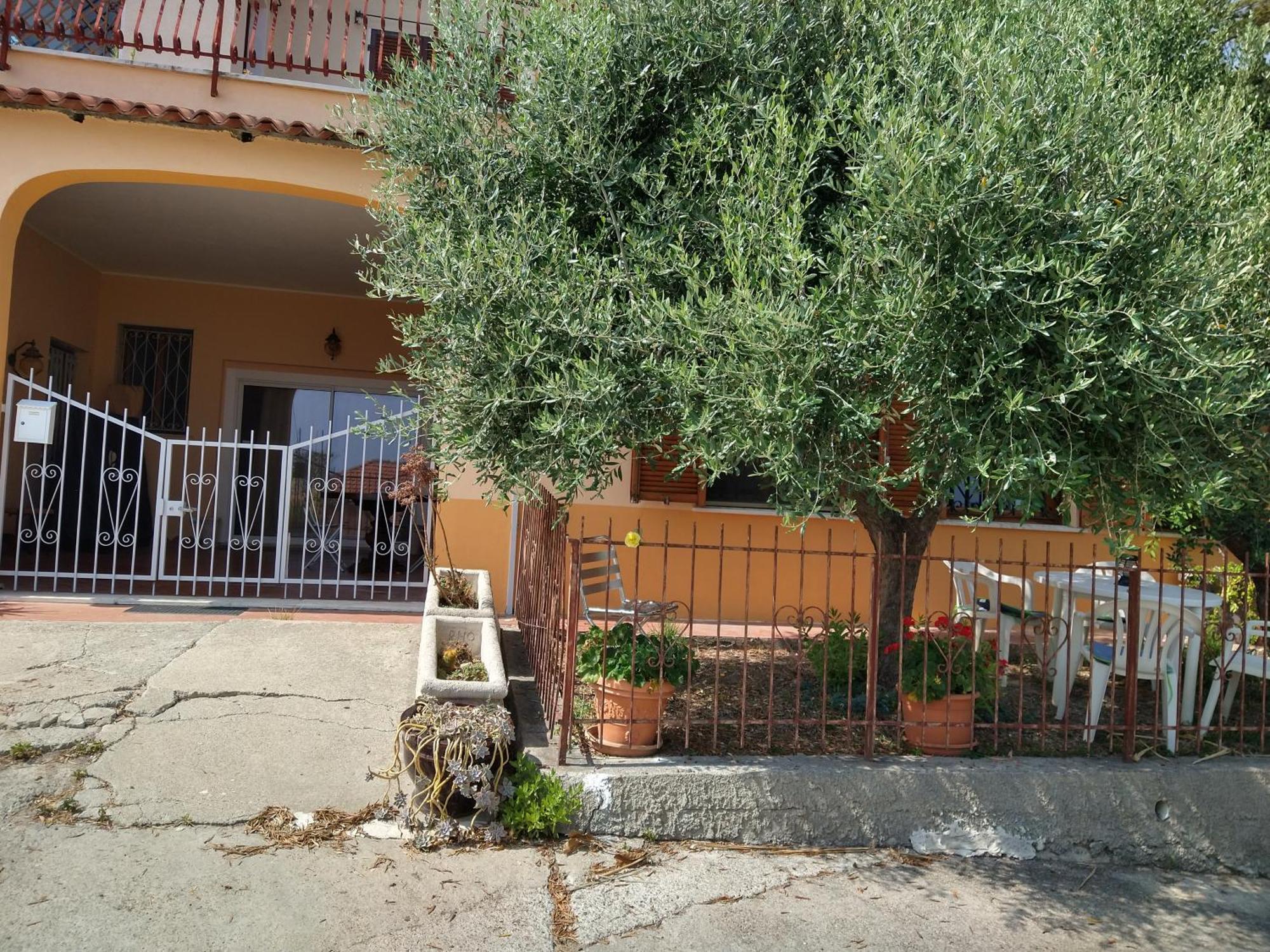 La Quiete Apartment Ospedaletti Exterior photo
